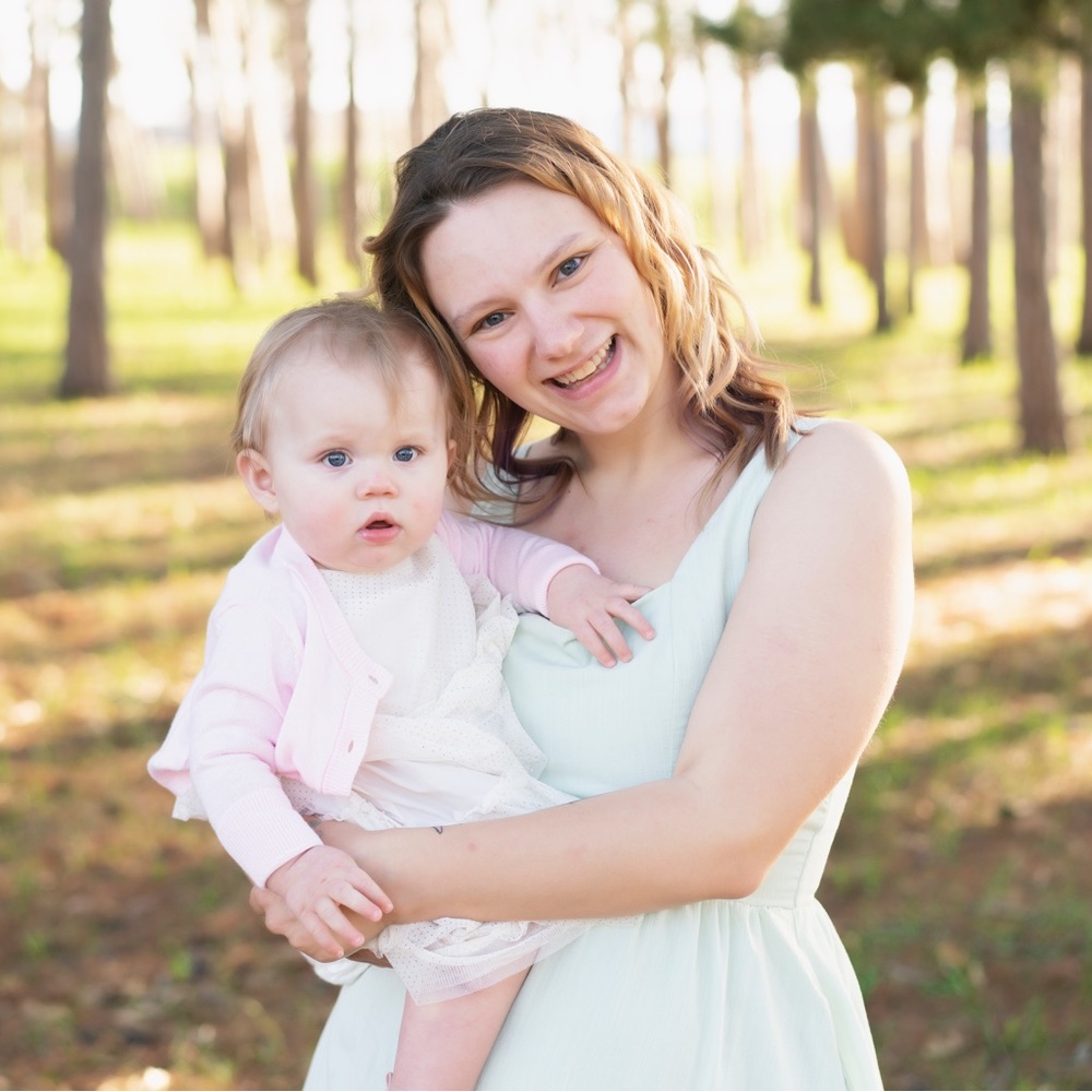 Meet your Posher, Mikayla